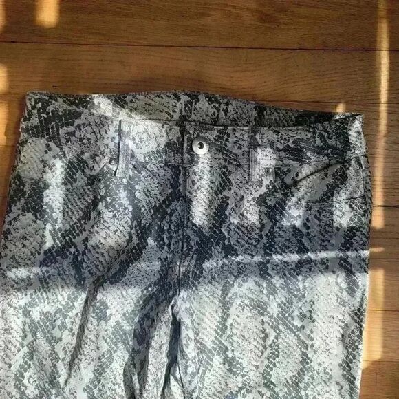 DL1961 Grey Snakeprint Skinny Jeans Size 27 - Picture 5 of 9